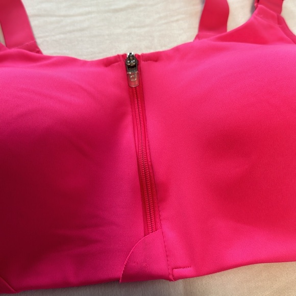 All in Motion Sports Bra - Picture 2 of 4
